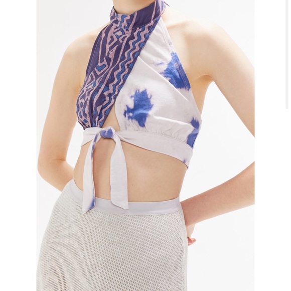 Urban Outfitters Keyhole Halter Top - Picture 4 of 5